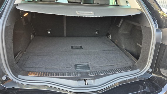 RENAULT MEGANE ESTATE MEGANE ESTATE-021.jpg